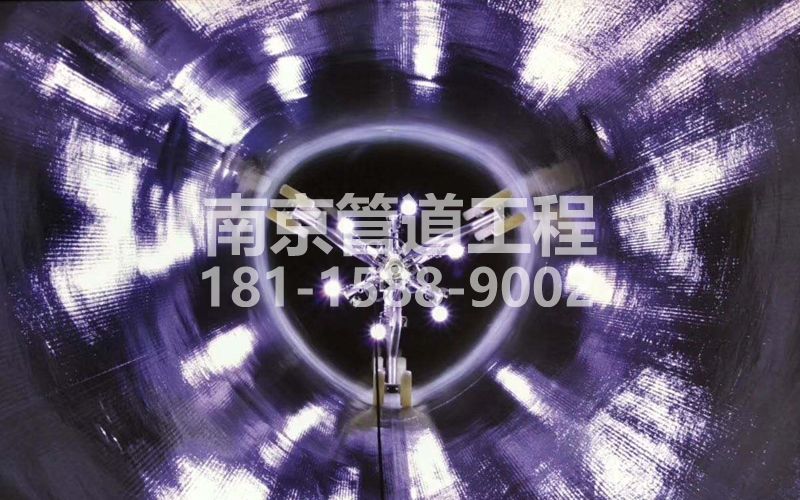 十字街管道修复