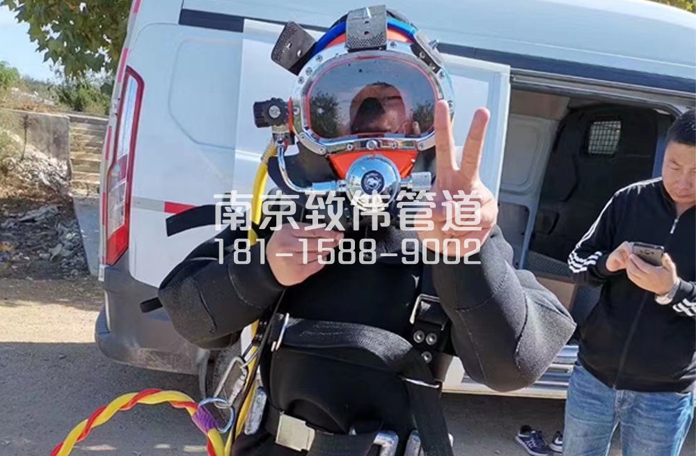 十字街沉淀池清底